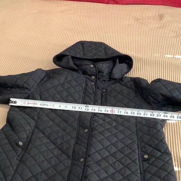 Ralph Lauren quilted coat size XL - Picture 8 of 9
